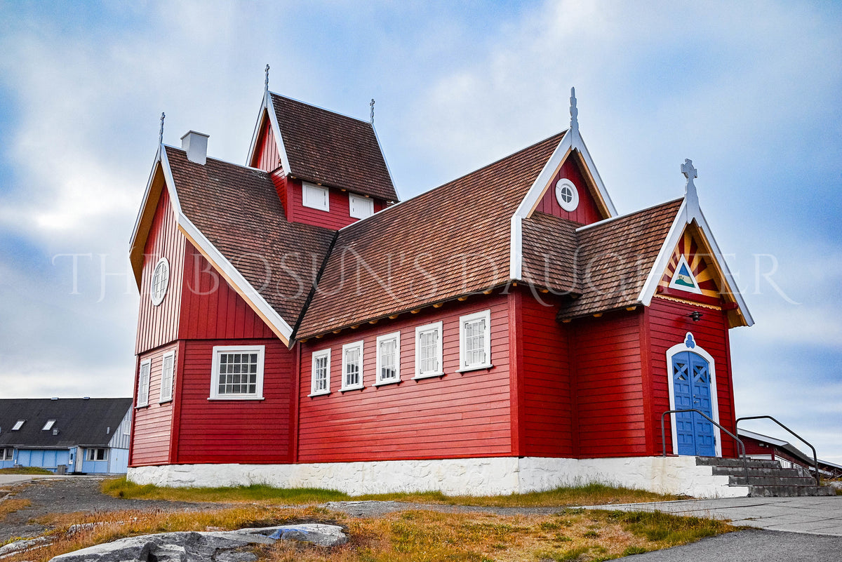 Where Life Meets the Arctic Coast