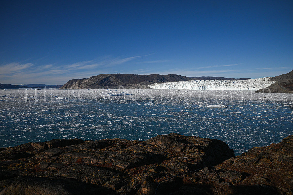 Where the Ice Shapes the Landscape